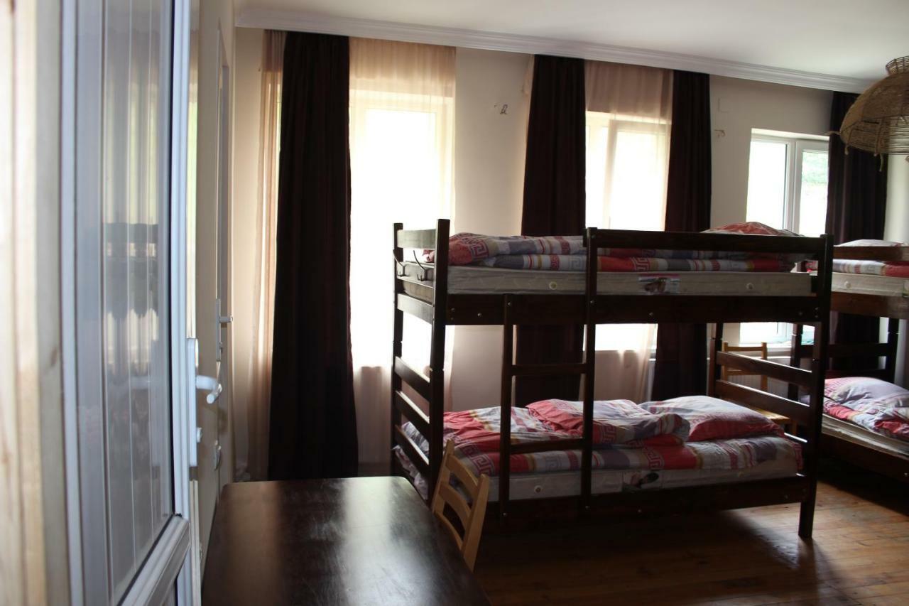 Hq Of Nove Sujashvili Kazbegi Esterno foto
